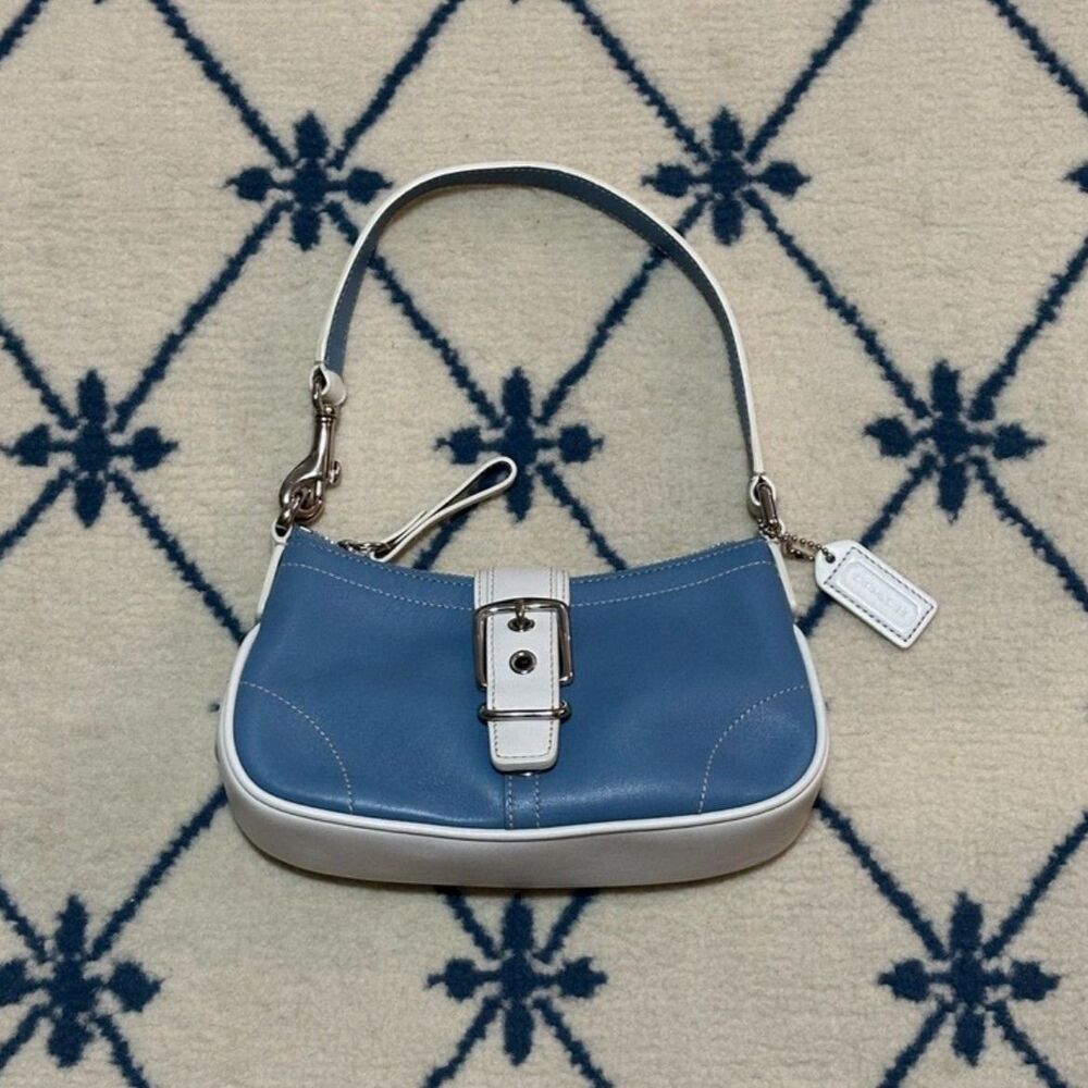 Vintage Coach Y2K Hampton Demi Buckle Flap 2004 Shoulder Purse - Blue/White